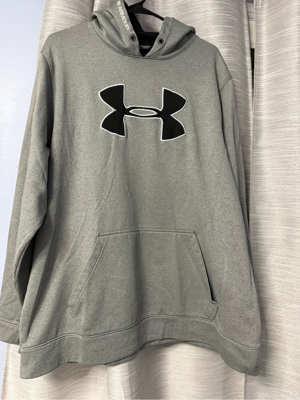 Under Armour Men's Gray Crewneck Hoodie with Black Logo
